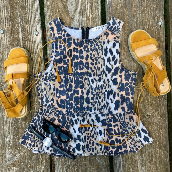 Anthropologie Tops - Mika & Gala Babydoll Tank